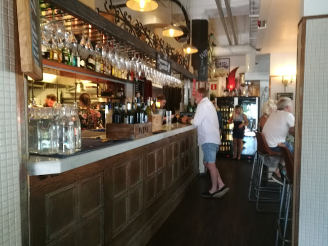 Comentarii opinii despre Enoteca Maglia