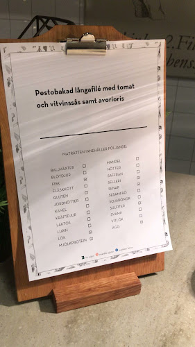 Opinii despre Sabis Saluhall Haga în Solna - Gastronomi och hotellverksamhet
