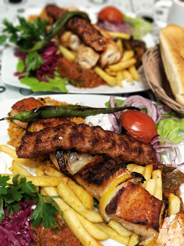 Pascha Pizza & Kolgrill Open Times