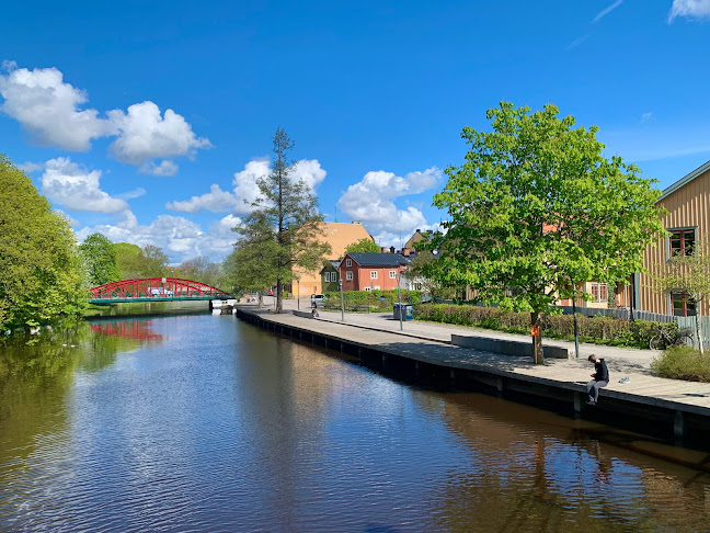 GinnDee Sushi & Wok Phone number