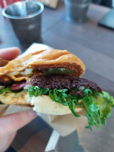 Brödernas - Gastronomi och hotellverksamhet