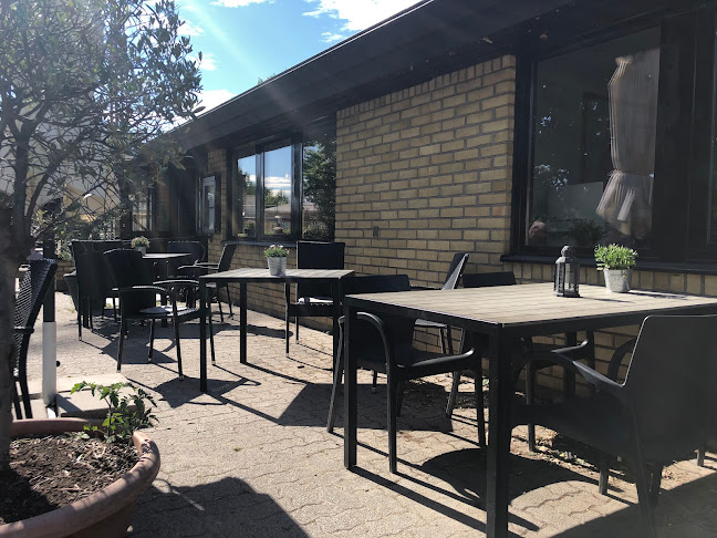 Skrylle Restaurang & Café Phone number