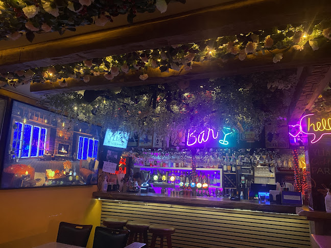 Ylias Bistro - Gastronomi och hotellverksamhet