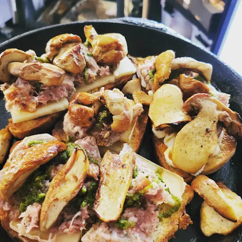 Enoteca Rådhusbacken - Gastronomi och hotellverksamhet