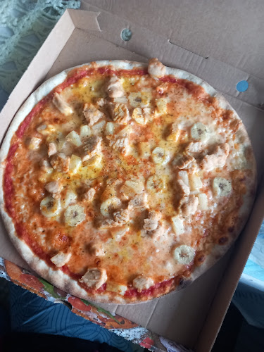 Evelinas Restaurang och Pizzeria Phone number