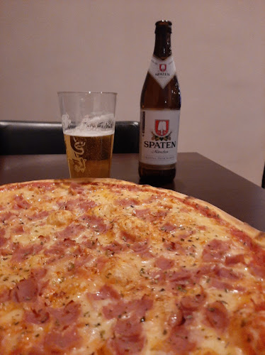 Opinii despre Pizzeria Catarina în Hägersten - Gastronomi och hotellverksamhet