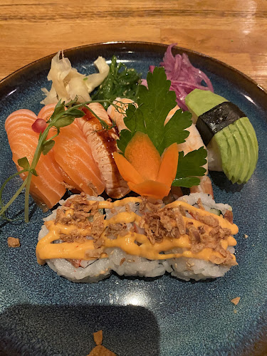 Totemo Sushi Open Times