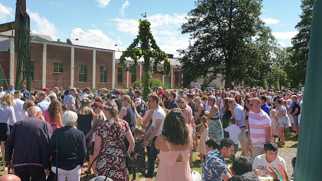 Opinii despre Mallboden Café & Vandrarhem în Motala - Gastronomi och hotellverksamhet