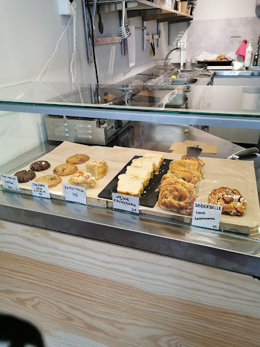 Bruket kaffebar - Gastronomi och hotellverksamhet