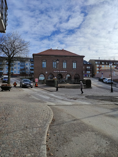 Comentarii opinii despre Pizzeria Jamaica & Kebab Hamburgerbar