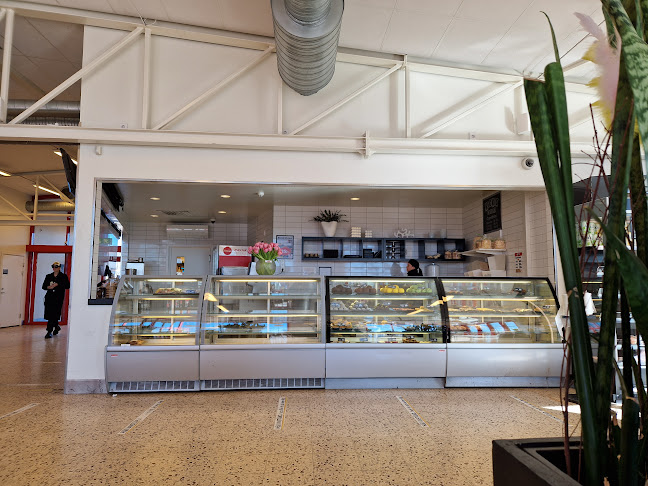 Opinii despre Kickis Corner Café în Sölvesborg - Gastronomi och hotellverksamhet