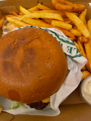 Comentarii opinii despre Möllans burger