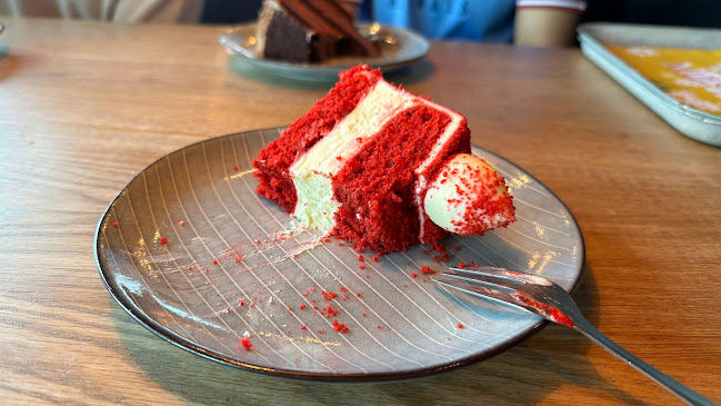 Opinii despre MR CAKE în Göteborg - Gastronomi och hotellverksamhet