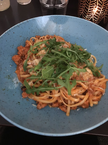 Oliveriet - Äkta Italiensk Pizzeria, Restaurang Och Deli i Karlstad - Gastronomi och hotellverksamhet