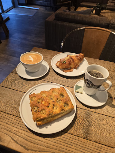 Comentarii opinii despre Espresso House Göteborg C - Stora