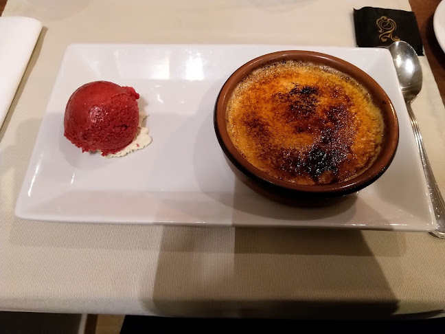 Restaurang Stora Torget - Gastronomi och hotellverksamhet