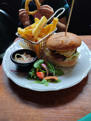 O'Neills Irish Pub Open Times