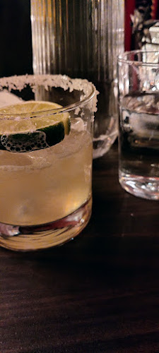 Puta Madre - Gastronomi och hotellverksamhet