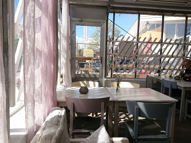 Café Blomma Phone number