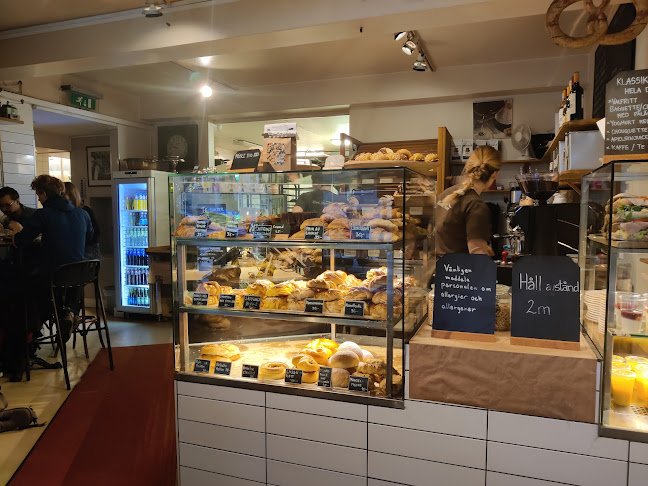 Petite France - Gastronomi och hotellverksamhet