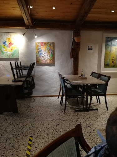 Opinii despre Kiviks Restaurang & Pizzeria în Kivik - Gastronomi och hotellverksamhet