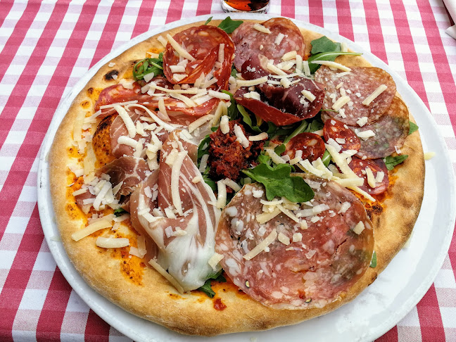 Restaurang Basilico - Gastronomi och hotellverksamhet