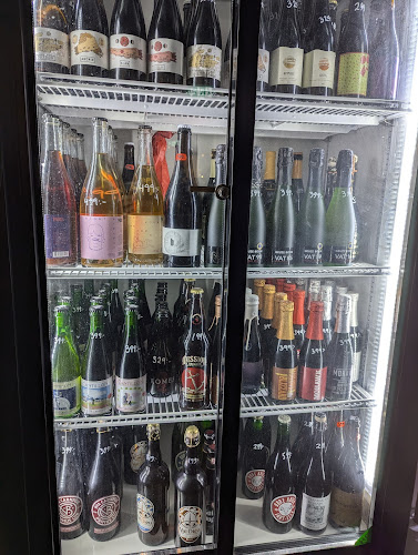 Haket - Gastronomi och hotellverksamhet