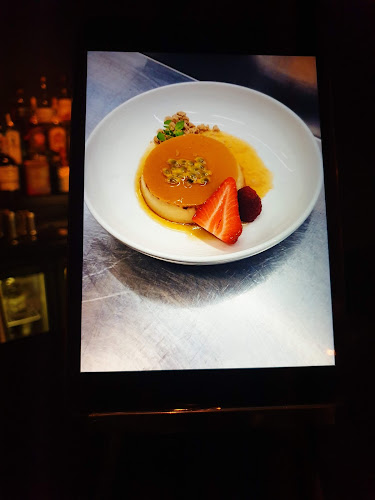 Opinii despre Svartklubben în Stockholm - Gastronomi och hotellverksamhet