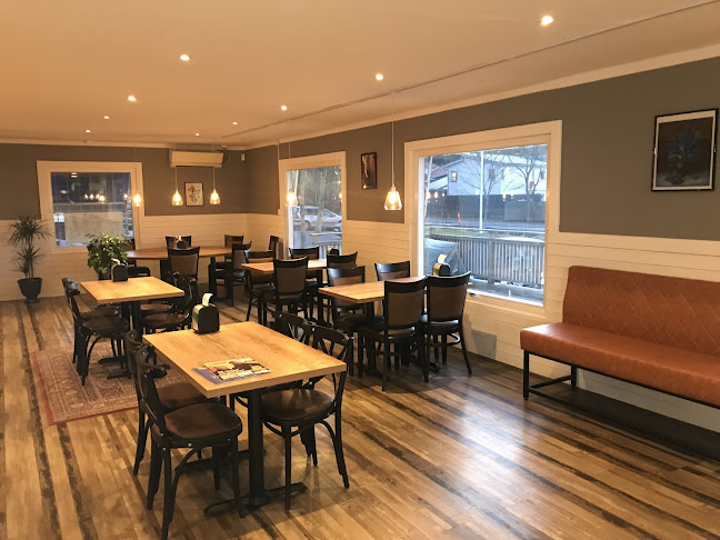 Opinii despre Sannegårdens Pizzeria Hovås în Hovås - Gastronomi och hotellverksamhet