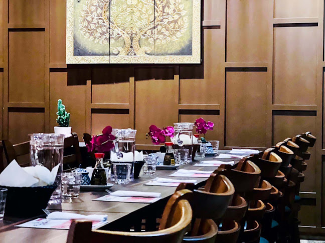 Toui's Thai Kök - Mölndal Open Times