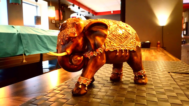 Indian Palace - Gastronomi och hotellverksamhet