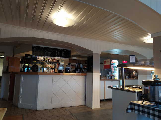 Restaurang & Café Papa Jun - Gastronomi och hotellverksamhet