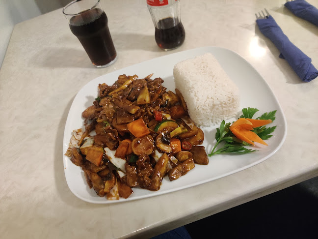 Wok House - Gastronomi och hotellverksamhet