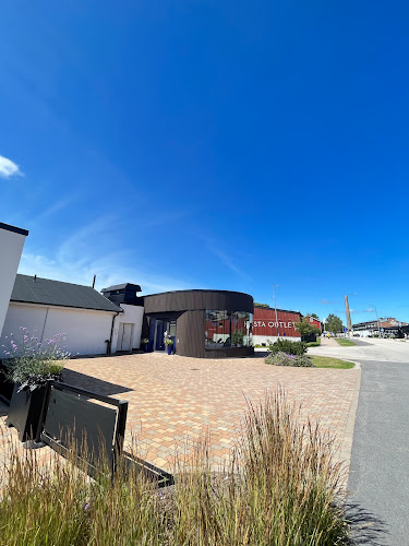 Glassbaren Kosta - Gastronomi och hotellverksamhet