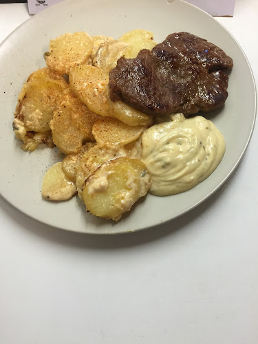 Opinii despre Köket Sparreholm în Sparreholm - Gastronomi och hotellverksamhet