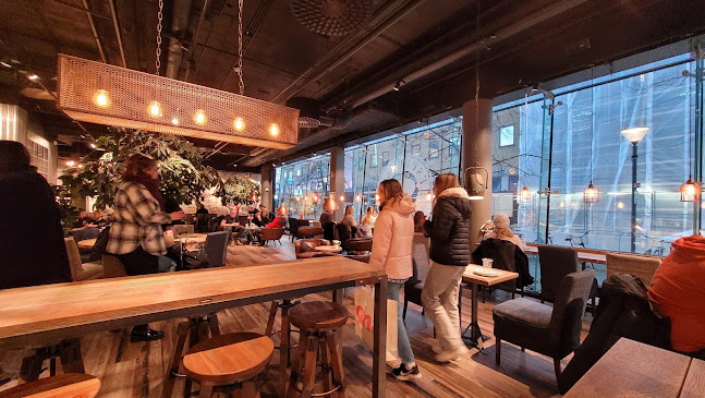 Opinii despre Espresso House Karlstad 15-huset în Karlstad - Gastronomi och hotellverksamhet