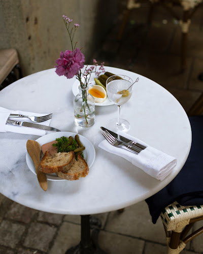 Reviews of Schmaltz Bar & Delicatessen in Stockholm - Gastronomi och hotellverksamhet