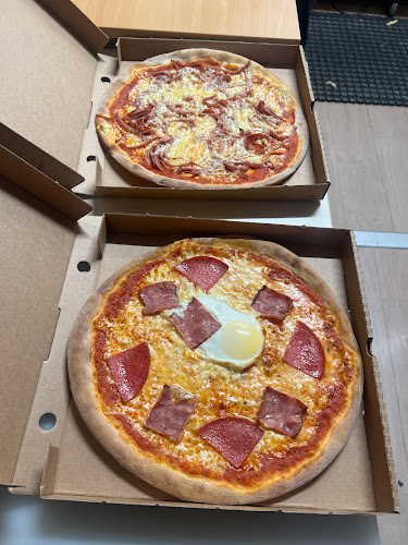 Kebabnekajse Pizzeria Open Times