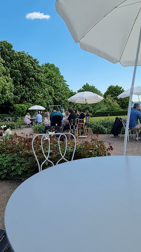 Comentarii opinii despre Bosjökloster Trädgårdscaféet - en del av Bosjökloster Slott