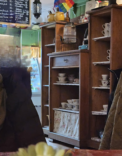 Opinii despre Kafé Kuriosa în Norrköping - Gastronomi och hotellverksamhet