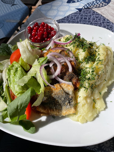 Comments and reviews of Högdalens Fisk & Delikatesser