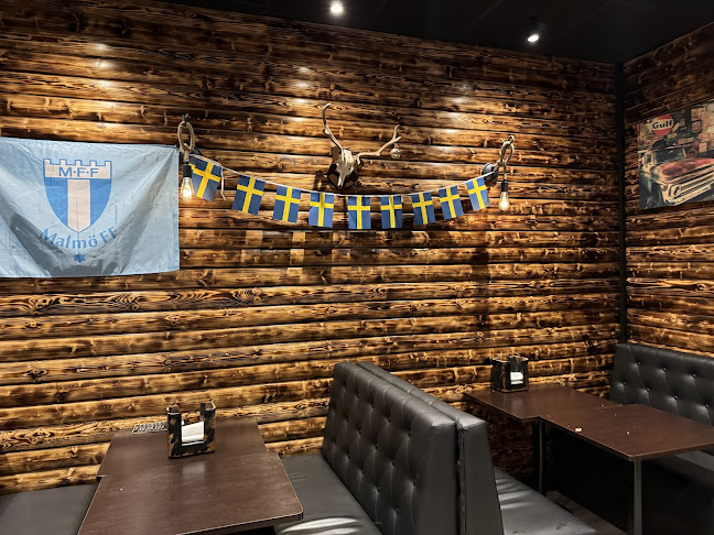 Rekas Burgers - Gastronomi och hotellverksamhet