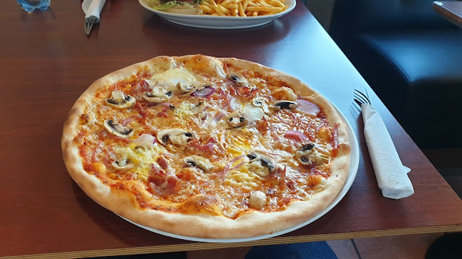 Vellinge Santa Lucia Pizzeria & Restaurang - Vellinge