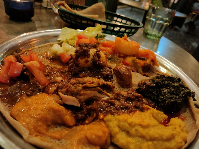 Comentarii opinii despre Jebena