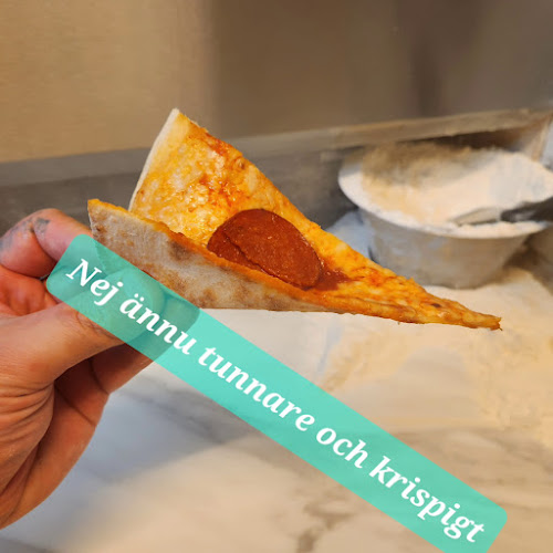 Comentarii opinii despre Hässelby Kebab Pizza