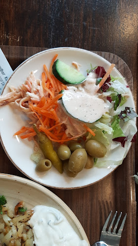 Bredbar Kök & Deli Open Times