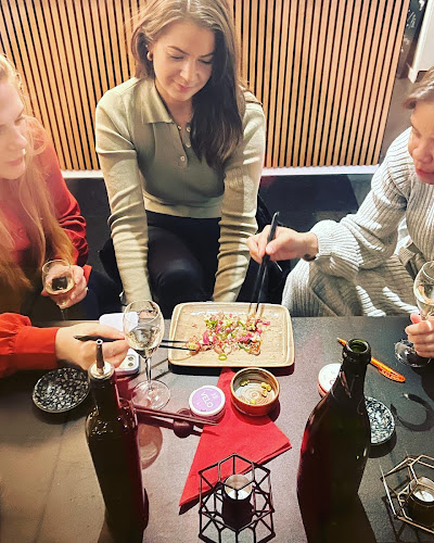 Happy Kitchen - Gastronomi och hotellverksamhet