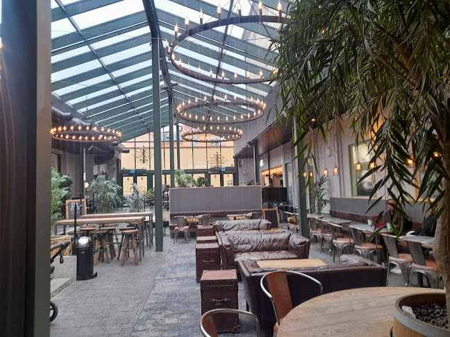 Espresso House Västra Storgatan NY - Gastronomi och hotellverksamhet