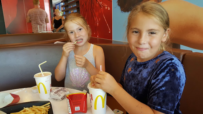 Comentarii opinii despre McDonald's, Örebro Västhaga