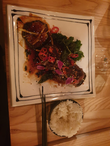 East - Gastronomi och hotellverksamhet